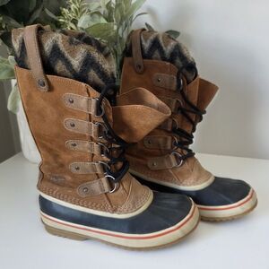 Sorel Tan and Black Winter Boots
